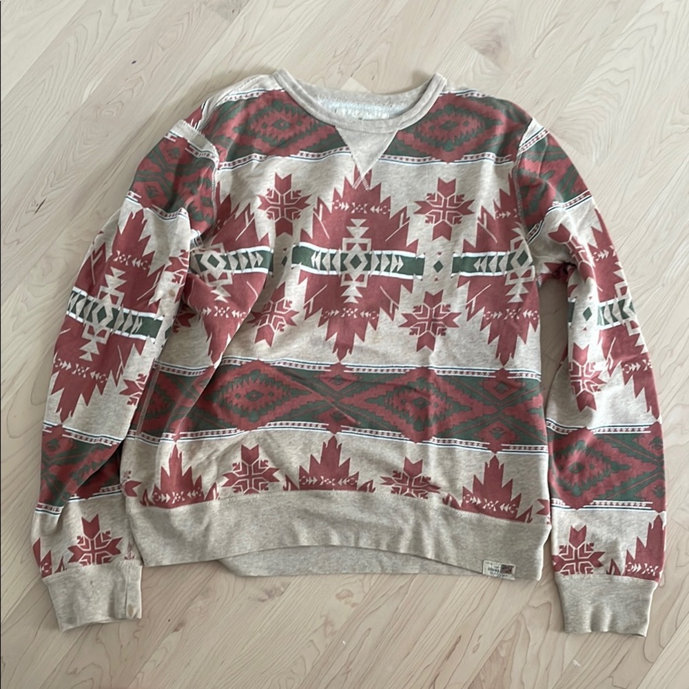 Patterned Crewneck Sweater - Red and Green